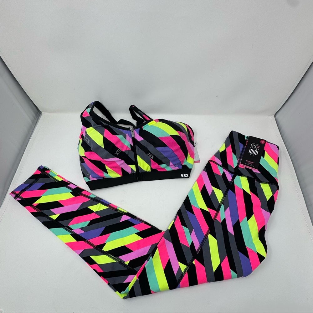 NWT Victoria’s Secret Bundle, VSX Sport Knockout Tight & Front Close Sport Bra!